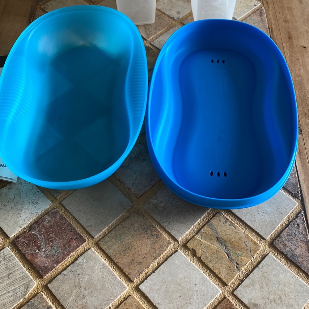 Tupperware storage containers great condition